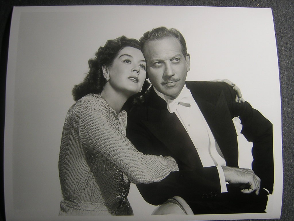 Rosalind Russell and Melvyn Douglas